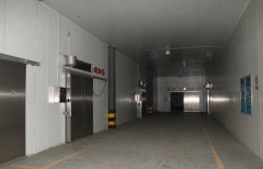 600平米低溫冷凍庫(kù)庫(kù)板價(jià)格，冷凍庫(kù)造價(jià)是多少